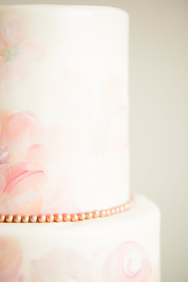 peach pearl pink wedding cake