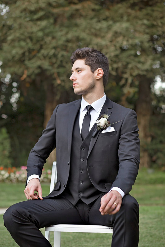 charcoal gray tuxedo, white dress shirt, groom tuxedo styles